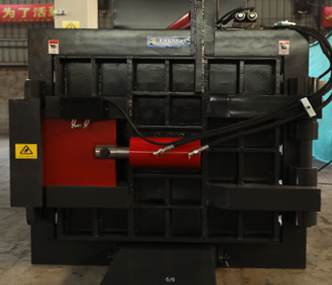 半自動臥式打包機