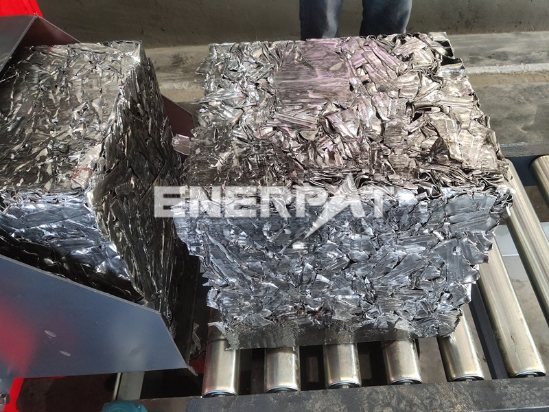 鋁屑壓塊機(jī)