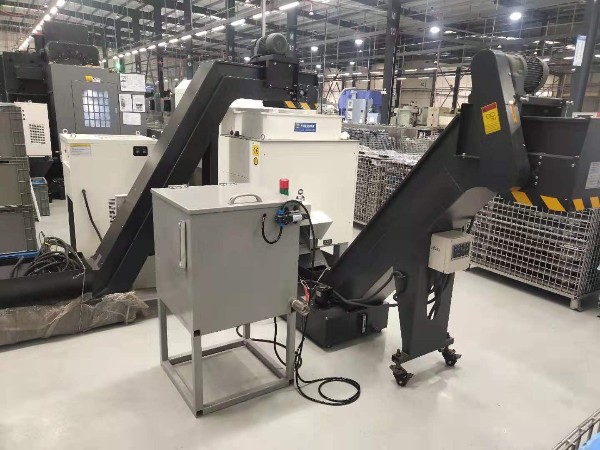 南通某壓鑄公司定制鋁屑壓餅機案例