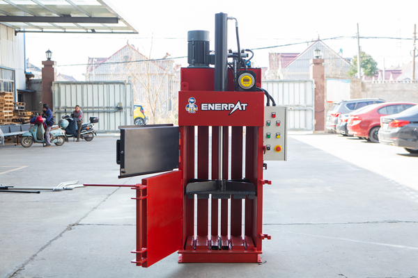 達州某化工公司定制編織袋打包機案例