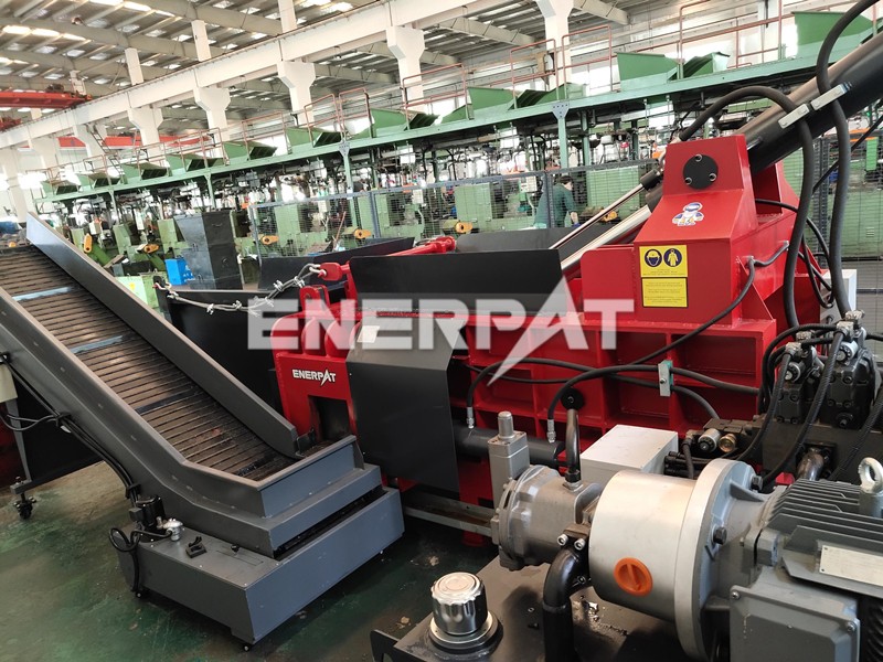 易拉罐壓塊機(jī)