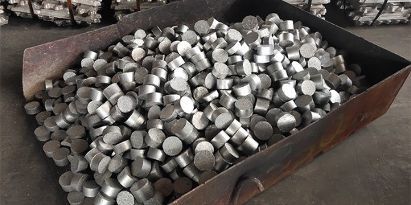 鋁屑壓塊機漏油怎么辦？鋁屑壓塊機常見問題解答