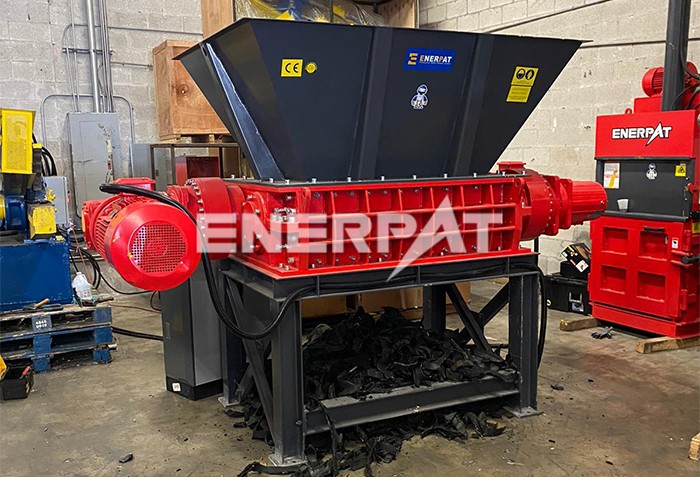 玻璃鋼破碎機(jī)