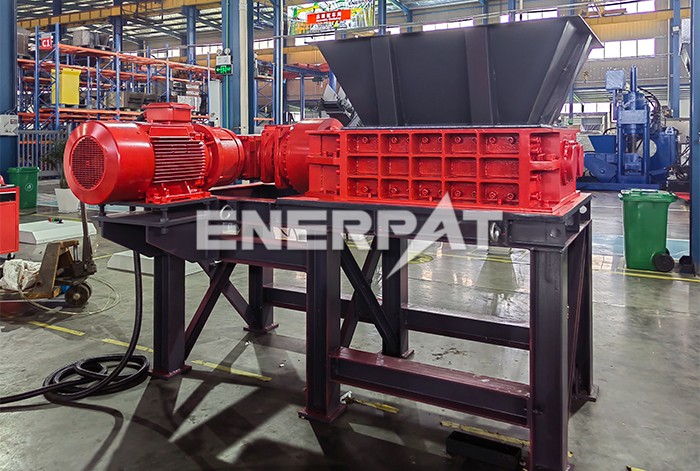 一般工業垃圾撕碎機