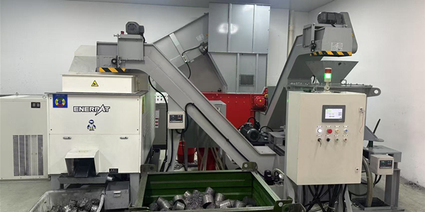 高密度不銹鋼屑壓塊機：廢料增值300%的智能壓縮解決方案