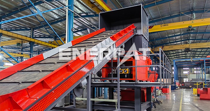 大型塑料粉碎機(jī)多少錢一臺(tái)