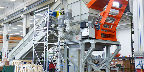 廢棄鋰電池如何處理？少不了汽車鋰電池破碎機