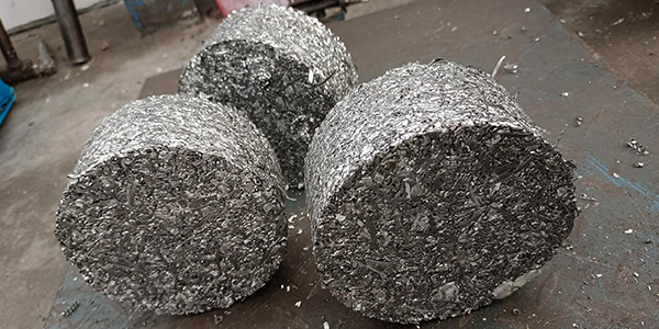 金屬鐵屑壓餅機，為碎屑回收提質增效