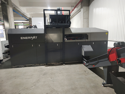 山西CR裝備制造公司定制630噸大型鐵屑壓餅機案例